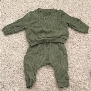 Old Navy Kids Waffle-Knit Set in Forest Green
